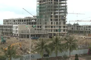 Đà Nẵng: Người dân lại đến đòi giao đất tại dự án lấn biển 