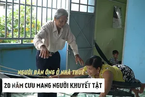 Người đàn ông ở nhà thuê, 20 năm cưu mang người khuyết tật