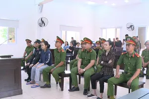 Clip: Triệu tập 37 nhân chứng đến phiên xử đổ bê tông giấu xác