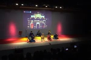 Đánh thức tình yêu âm nhạc dân tộc trong sinh viên