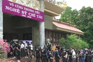 Video: Việt Hương nói về việc đưa thi hài NS Chí Tài về Mỹ