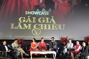 Video: Sốc với 2 triệu đô cho phim Tết ‘Gái già lắm chiêu 5’