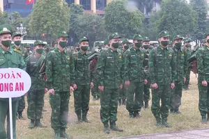 Video: Gác lại niềm riêng để nhân dân đón Tết an toàn 