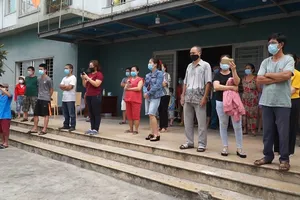 Video: Gỡ phong tỏa chung cư gần 460 dân ở Đà Nẵng