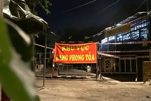 Video: Hóc Môn phong tỏa các khu vực của hơn 7.000 người 