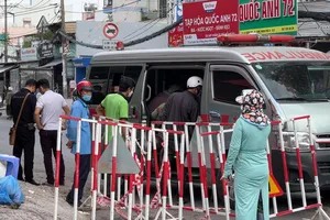 Video: Phát hiện một bảo vệ tử vong trong tư thế đang ngồi trên ghế