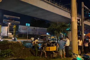 Video: Một công nhân tử vong sau khi bị vùi lấp dưới hố sâu 