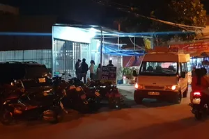 Phát hiện người đàn ông chết trong tư thế treo cổ ở Bình Dương