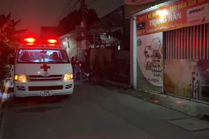 Video: Phát hiện nam công nhân tử vong trong tư thế treo cổ ở phòng trọ