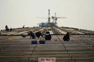 Cận cảnh đại công trường cầu Nhơn Trạch nối TP.HCM và Đồng Nai, sẽ hợp long toàn bộ trước Tết Nguyên đán 2025