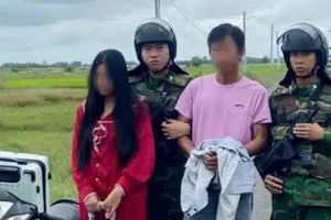 Đang chở người vượt biên sang Campuchia thì bị Biên phòng Mộc Bài bắt giữ 