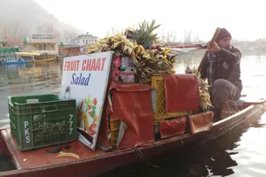 Thiên đường hồ Dal trong mùa băng giá