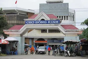 Ngán ngẩm một lần du lịch tới chợ Đông Kinh