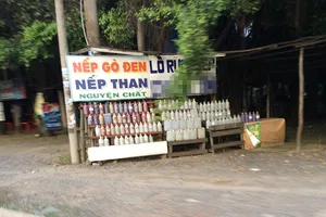 Làm gì nếu bị ngộ độc rượu?