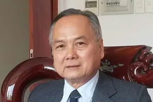 PGS-TS Đỗ Văn Xê làm hiệu trưởng ĐH Hùng Vương