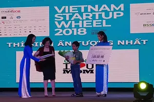 Cậu bé 10 tuổi khởi nghiệp với nước rửa chén