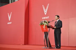 VinFast ra mắt mẫu xe máy điện thông minh