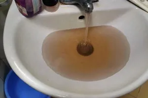 Dùng nguồn nước ô nhiễm: Sức khỏe sẽ ảnh hưởng ra sao?