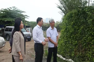 TP.HCM vận động người dân không xả rác ra đường và kênh rạch