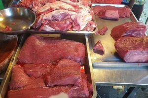 Cho hóa chất vào thịt để bán có thể bị xử lý hình sự