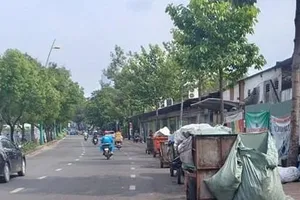 Gia hạn thời gian chuyển đổi phương tiện thu gom rác