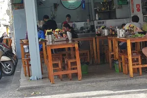 Nhiều cửa hàng ăn uống chưa đảm bảo an toàn chống dịch 