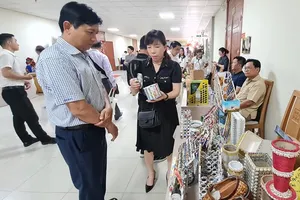 Nhiều khó khăn cho DN sản xuất bao bì thân thiện môi trường