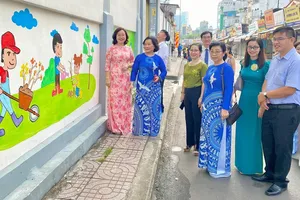 UBND phường gửi thông điệp ý nghĩa qua tranh vẽ tường