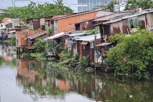 TP.HCM dùng hơn 18.000 tỉ đồng để di dời 6.500 nhà ven kênh rạch