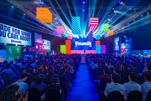 Vinamilk công bố logo nhận diện thương hiệu mới