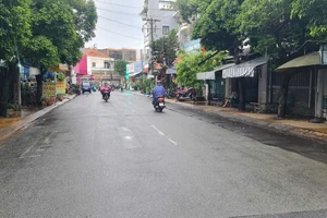 Vì sao hôm nay mưa dông kèm sấm sét xảy ra nhiều nơi ở TP.HCM?