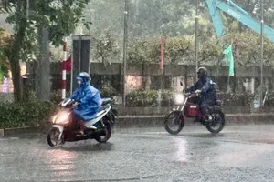 Sáng sớm nay, TP.HCM có mưa lớn nhiều nơi, ngập úng một số khu vực