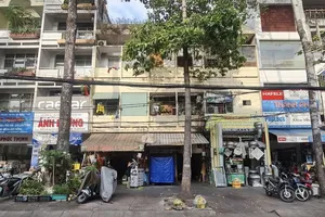 TP.HCM dự kiến hỗ trợ chủ đầu tư 50% kinh phí di dời chung cư cũ