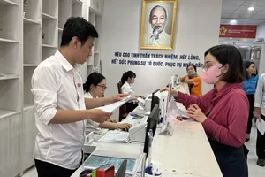 Phường Bến Thành ứng dụng công nghệ số để phục vụ người dân