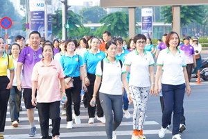 Ý nghĩa giải đi bộ ủng hộ quỹ vì người nghèo phường Bến Thành 