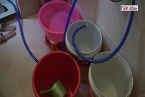 Video: Dân Đà Nẵng khổ sở vì thiếu nước nhiều ngày