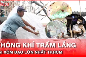 Cận Noel, xóm đạo lớn nhất TP.HCM vẫn thưa thớt tiểu cảnh trang trí