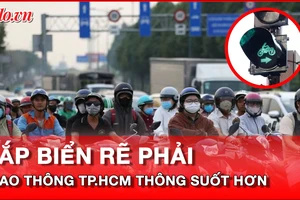 TP.HCM: Kẹt xe giảm nhờ biển rẽ phải khi dừng đèn đỏ