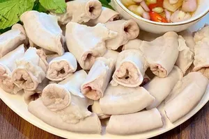 Lòng heo, món ăn quen thuộc tiềm ẩn nhiều nguy cơ cho sức khỏe