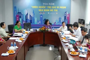 'Lập biên bản quả tang tiểu bậy thì... tạm giữ cái gì?'