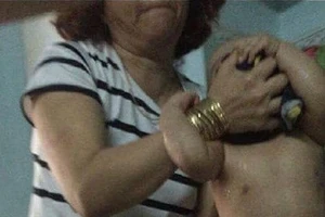 Kẻ bạo hành trẻ em đối diện với mức án nào?