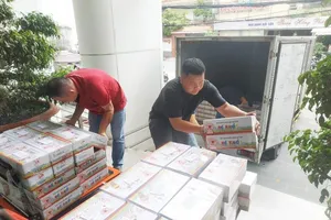 Anco Family Food trao nửa tấn xúc xích cho đồng bào miền Trung