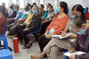 TP.HCM: Người dân sẽ nhận gộp lương hưu tháng 3, 4