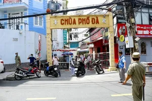 Người lao động bị cách ly do COVID-19 được nhận lương