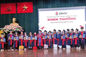 Nhiều sinh viên ra trường sớm, tốt nghiệp loại khá, giỏi