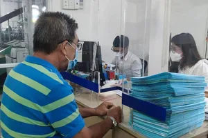 Giữa các đồng thừa kế thỏa thuận người đại diện đứng tên trong giấy chứng nhận. Ảnh: NGUYỄN HIỀN