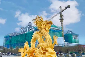 Dân mạng trầm trồ với linh vật rồng ở Phú Thọ