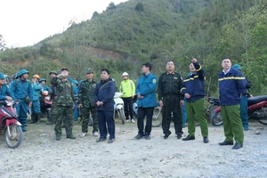 Huy động 500 người chữa cháy ở Vườn Quốc gia Hoàng Liên