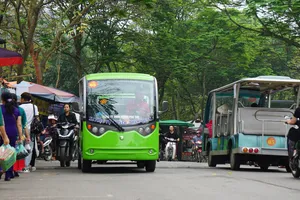 Giám đốc công ty xe điện trong vụ án tại Khu Di tích lịch sử đền Hùng bị hoãn xuất cảnh