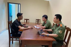 Khởi tố kẻ đưa người sang Campuchia làm công việc lừa đảo qua mạng